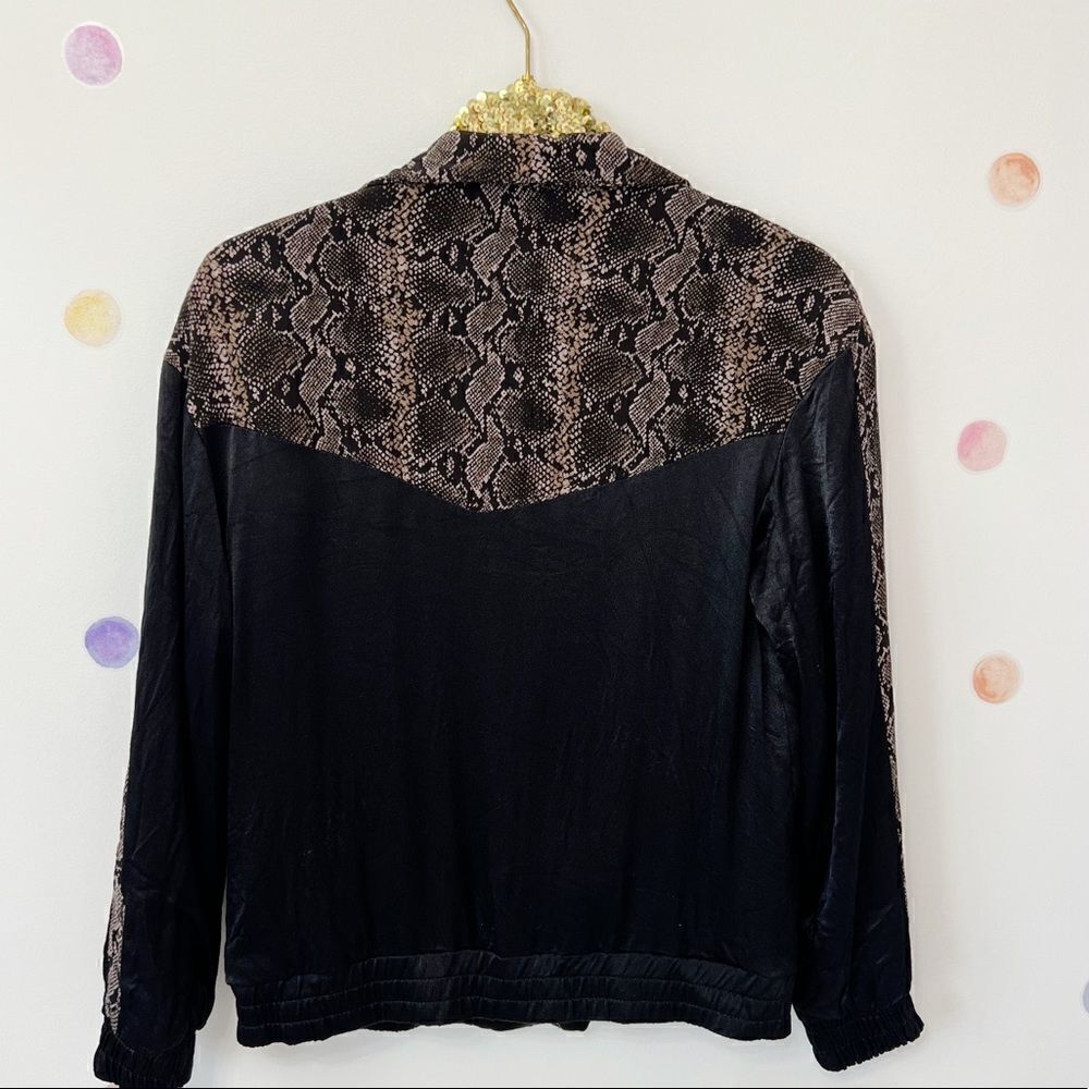 Zara Snakeskin pattern Bomber Jacket - Picture 3 of 4